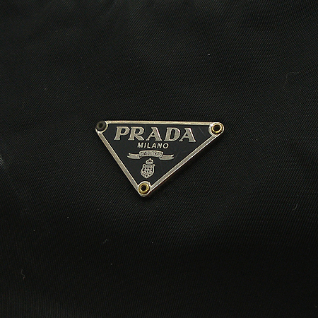 Prada(�����) 1N1204 �ﰢ �ΰ� ���� �к긯 �Ŀ�ġ ����� �̹���5 - ���̺��� �߰���ǰ