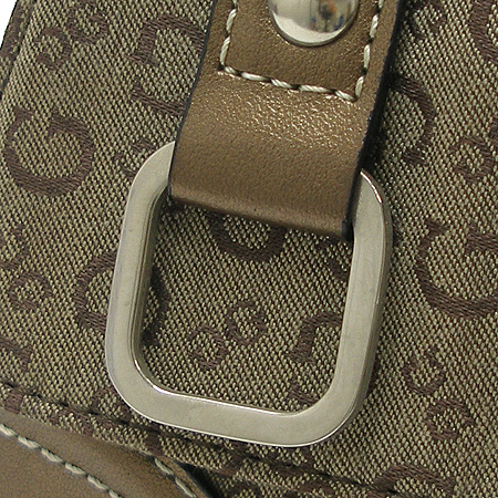 Guess(�Խ�) ��Ʈ �ΰ� �ڰ��� ����� �̹���5 - ���̺��� �߰���ǰ