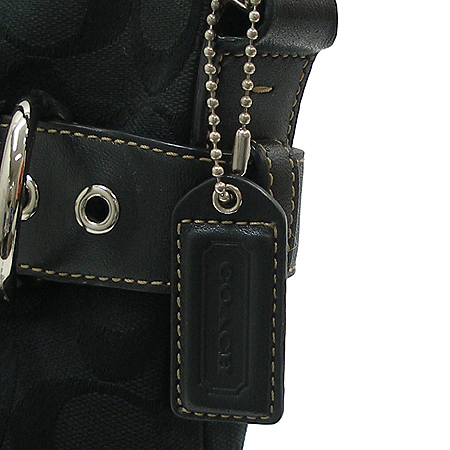 Coach(��ġ) 3577 �ñ׳�ó �ڰ��� ũ�ν��� �̹���3 - ���̺��� �߰���ǰ