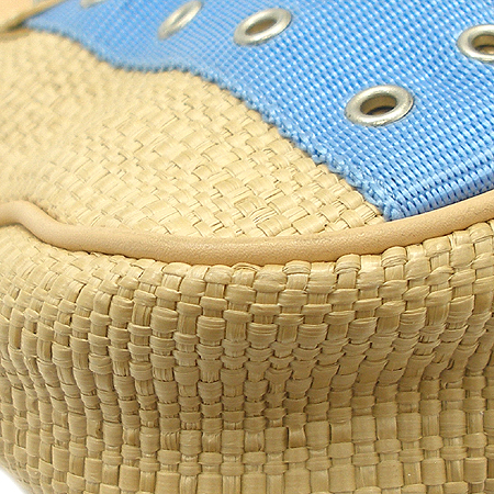 Guess(�Խ�) ������ �հ� ���� ��Ʈ�� �̹���5 - ���̺��� �߰���ǰ