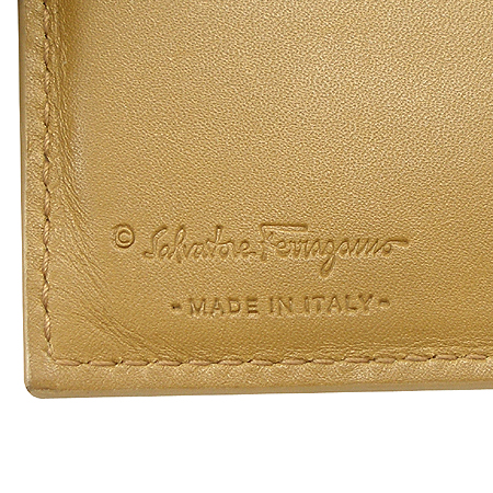 Ferragamo(��󰡸�) 66 8986 ���̺� ���� ������ ������ [�б�������] �̹���3 - ���̺��� �߰���ǰ