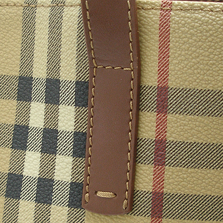 Burberry(������) Ŭ���� üũ PVC ��Ʈ�� �̹���3 - ���̺��� �߰���ǰ