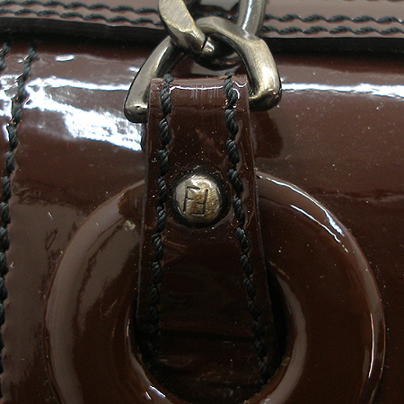 Fendi(���) 8BN165 ���̴�Ʈ B�� ����� �̹���5 - ���̺��� �߰���ǰ