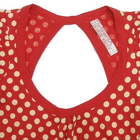 ZARA(�ڶ�) Ƽ �̹���3 - ���̺��� �߰���ǰ