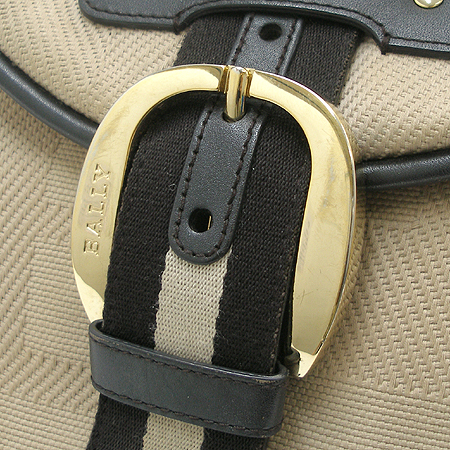 Bally(�߸�) CIRA ��� ��Ƽġ ȣ�� ����� �̹���4 - ���̺��� �߰���ǰ