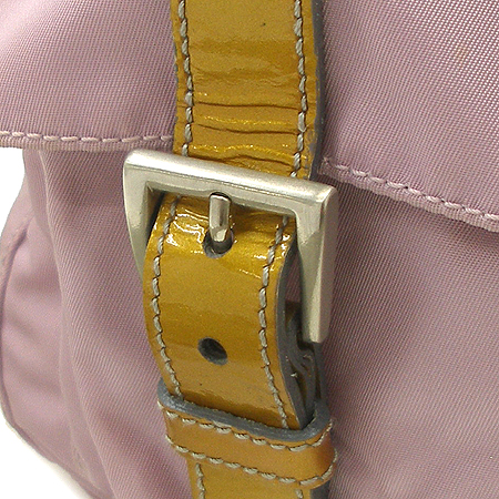 Prada(�����) �ﰢ�ΰ� �к긯 ũ�ν��� �̹���4 - ���̺��� �߰���ǰ