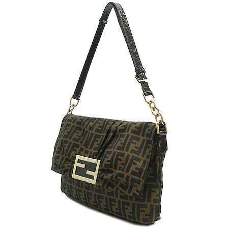 Fendi(���) 8BT163 ���� FF�ΰ� �ڰ��� ��ī �簢 ����� �� Ŭ��ġ �� [�б�����������2ȣ��] �̹���3 - ���̺��� �߰���ǰ