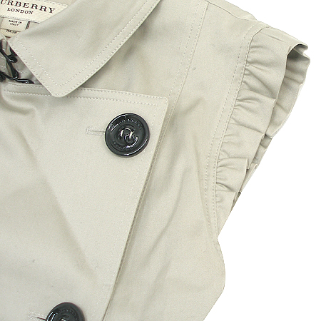 Burberry(������) �μҸ� ���ǽ� (��ƮSET) �̹���3 - ���̺��� �߰���ǰ