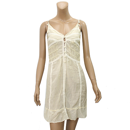 �����ĳ�  ���ǽ�