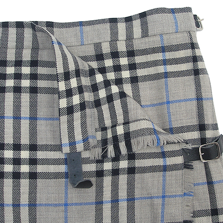 Burberry(������) ��ĿƮ �̹���2 - ���̺��� �߰���ǰ