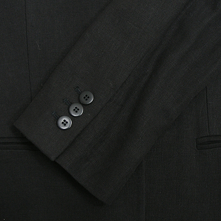 Armani COLLEZIONI(�Ƹ����� �÷�������) ���� �̹���3 - ���̺��� �߰���ǰ