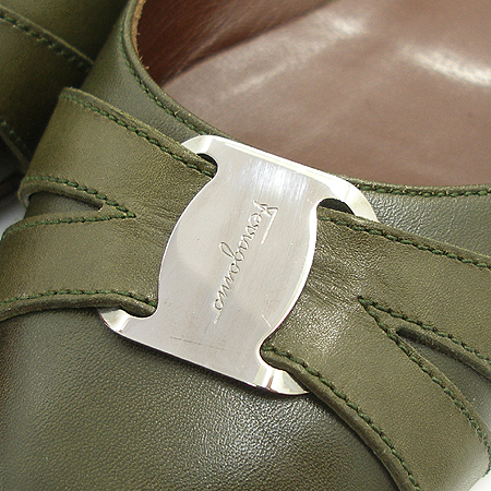 Ferragamo(��󰡸�) ���� �ΰ� �ٶ� ��� īŰ ���� ������ ���� �̹���5 - ���̺��� �߰���ǰ