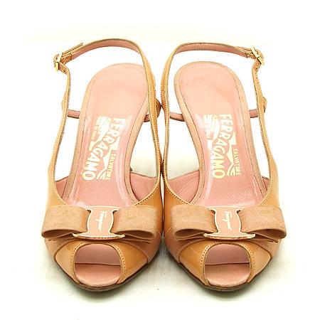 Ferragamo(��󰡸�) ��ġ�� �ΰ� ���� �̹���2 - ���̺��� �߰���ǰ