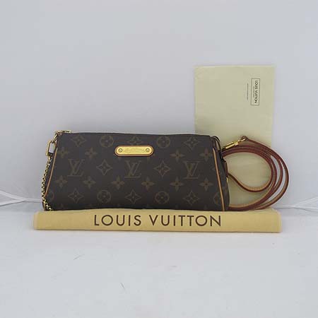 Louis Vuitton(���̺���) M95567 ���׷� ĵ���� ����Ŭ��ġ 2WAY [�ϻ����] �̹���3 - ���̺��� �߰���ǰ
