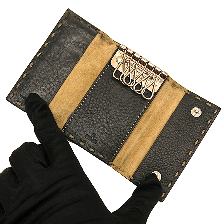 Fendi(���) �������� 6 Ȧ�� Ű���̽� �̹���3 - ���̺��� �߰���ǰ