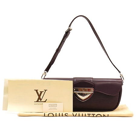 Louis Vuitton(���̺���) M5929K ���� ���� ���״� Ŭ��ġ �� ����� �̹���2 - ���̺��� �߰���ǰ
