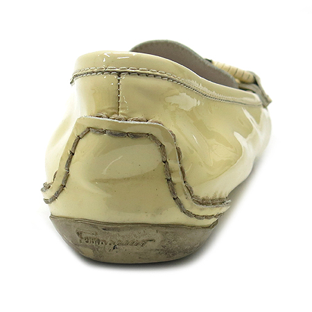 Ferragamo(��󰡸�) ������ ��ġ�� �ΰ� ����̺� ���� �̹���5 - ���̺��� �߰���ǰ