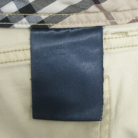 Burberry(������) 7�� ���� �̹���4 - ���̺��� �߰���ǰ