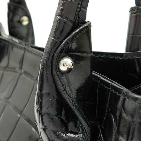 FURLA(�Ƕ�) ũ��Ŀ���� ���� ��Ʈ�� �̹���4 - ���̺��� �߰���ǰ