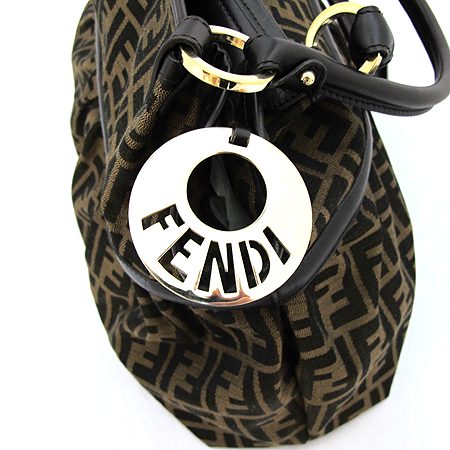 Fendi(���) 8BH186 FF �ΰ� ��ī �к긯 �� ����� [��õ ������] �̹���3 - ���̺��� �߰���ǰ