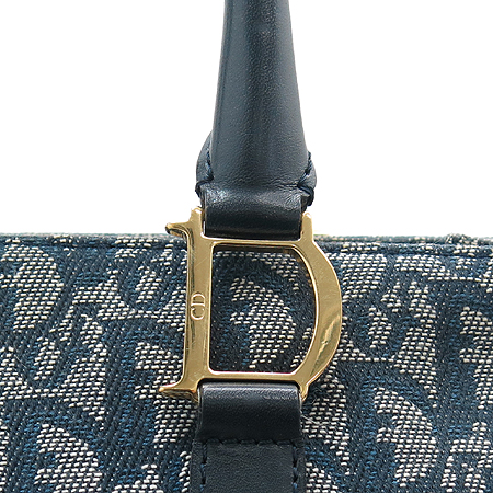 Dior(ũ����î���) �ڰ��� ���̺� ���� Ʈ���� ���� �ΰ� ��� ��Ʈ�� �̹���3 - ���̺��� �߰���ǰ