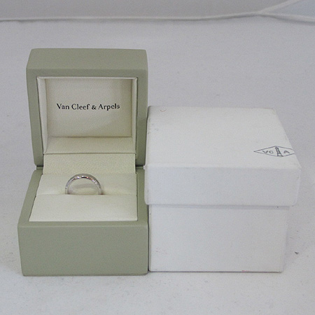 VANCLEEF & ARPELS(��Ŭ����&����) ARA59249 PT950(�÷�Ƽ��) TOUJOURS(���긣)������� �� 4MM ���� [�ϻ����] �̹���2 - ���̺��� �߰���ǰ