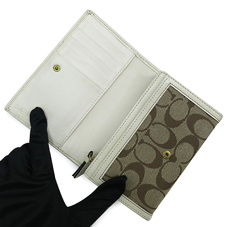 Coach(��ġ) �ñ׳��� �ڰ��� ������ �̹���2 - ���̺��� �߰���ǰ