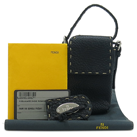 Fendi(���) 7AR118 �������� �ڵ��� ���̽� + ���� Ȧ�� �̹���2 - ���̺��� �߰���ǰ