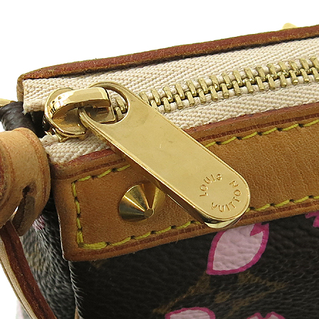 Louis Vuitton(���̺���) M92006 ���׷� ĵ���� ü�� ���� �Ŀ�ġ ����� �̹���5 - ���̺��� �߰���ǰ