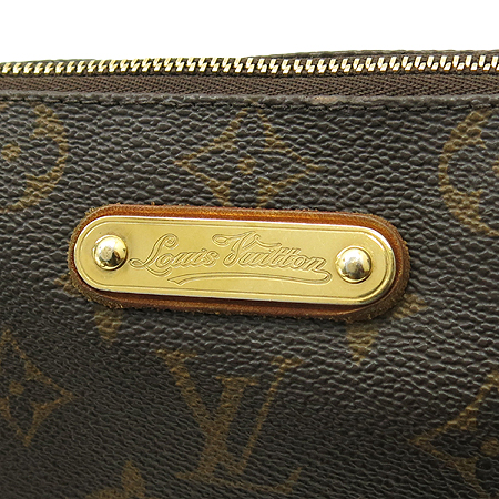 Louis Vuitton(���̺���) M95567 ���׷� ĵ���� ���� Ŭ��ġ 2WAY [�б�������] �̹���4 - ���̺��� �߰���ǰ