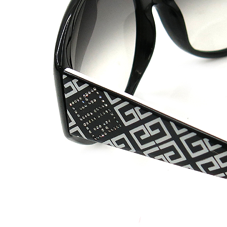 GIVENCHY(�����) SGV617S ����ΰ� ��� ���۶� �̹���5 - ���̺��� �߰���ǰ
