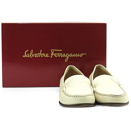 Ferragamo(��󰡸�) RUN WAY ������ ���� ������ ���� �̹���2 - ���̺��� �߰���ǰ