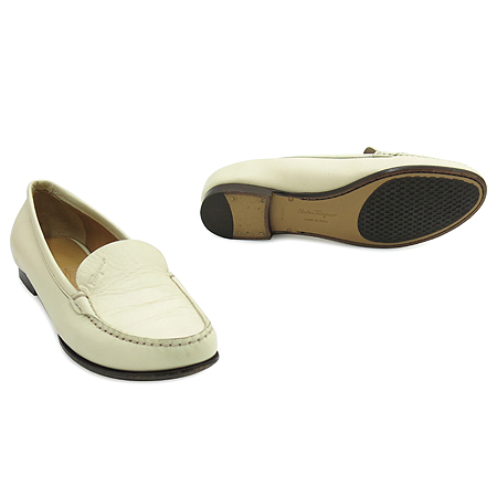 Ferragamo(��󰡸�) RUN WAY ������ ���� ������ ���� �̹���3 - ���̺��� �߰���ǰ