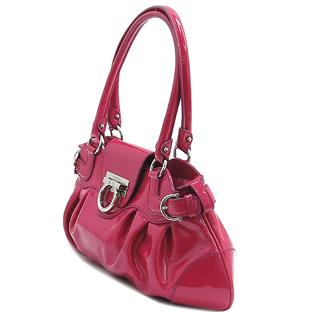 Ferragamo(��󰡸�) 21 6317 ��ġ�� �ΰ� ��� ��ũ ���̴�Ʈ ����� �̹���3 - ���̺��� �߰���ǰ