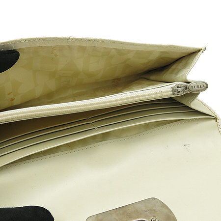FURLA(�Ƕ�) ȭ��Ʈ ���� ũ��Ŀ���� ���� ������ �̹���3 - ���̺��� �߰���ǰ