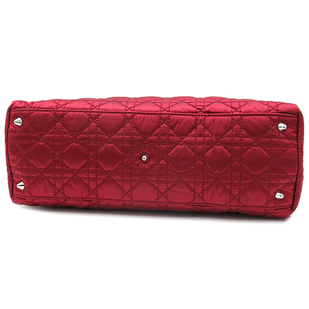 Dior(ũ����î���) M1901PNLN M373 CHARMIN LOCK �к긯 ���� Ʈ���� ü�� ��Ʈ�� �̹���4 - ���̺��� �߰���ǰ