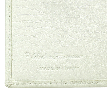 Ferragamo(��󰡸�) 22 4660 ���̺������� ��ġ�� ����ΰ� ��� 6ŰȦ�� ���� [��������] �̹���6 - ���̺��� �߰���ǰ