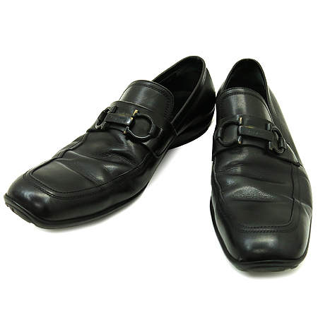 Ferragamo(󰡸) ġ ΰ    