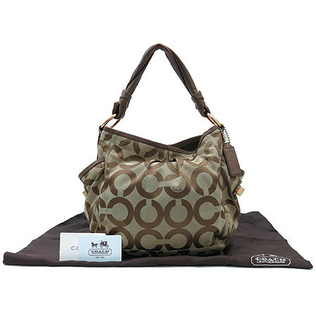 Coach(��ġ) 13427 �ɾ�Ʈ ��Ŀ �ñ׳��� ����� �̹���2 - ���̺��� �߰���ǰ