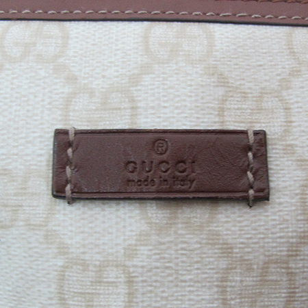 Gucci(����) 193602 GG�ΰ� ���̺��� PVC ���� Ʈ���� ������ ��Ʈ�� [�ϻ����] �̹���4 - ���̺��� �߰���ǰ
