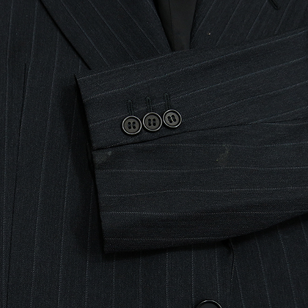 GIORGIO ARMANI(�������� �Ƹ�����) ���� [�λ꼾�Һ���] �̹���3 - ���̺��� �߰���ǰ