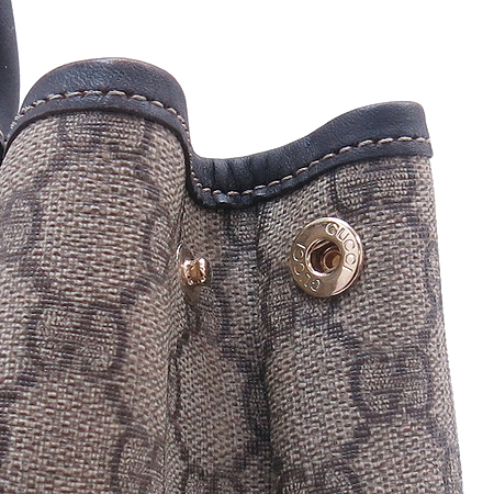 Gucci(����) 223668 GG �ΰ� PVC ���� ���� Ʈ���� ��Ʈ�� �̹���4 - ���̺��� �߰���ǰ