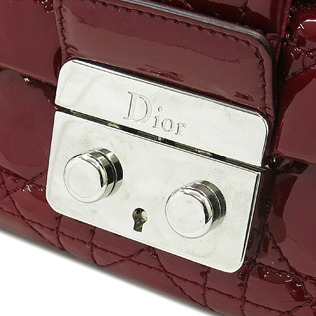 Dior(ũ����î���) M9803PVRK ���� ���̴�Ʈ ��� �� �� ���� ü�� ����� [��������] �̹���4 - ���̺��� �߰���ǰ