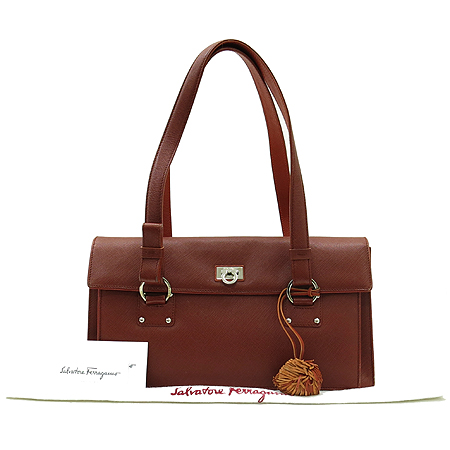 Ferragamo(��󰡸�) 21 6854 ���� ��ġ�Ϸΰ� ��� ���� �÷� ��Ʈ�� �̹���2 - ���̺��� �߰���ǰ