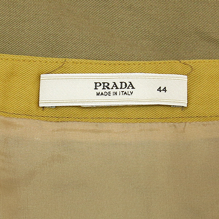 Prada(�����) ��ĿƮ �̹���4 - ���̺��� �߰���ǰ