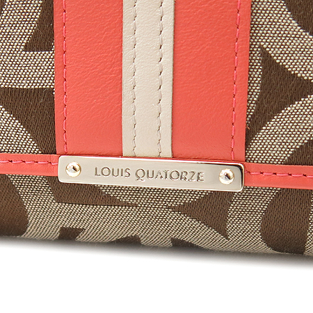 Louis_Quatorze(���̱����) ���� �ΰ� ��� �ڰ��� ���� Ʈ���� 3�� ������ �̹���3 - ���̺��� �߰���ǰ