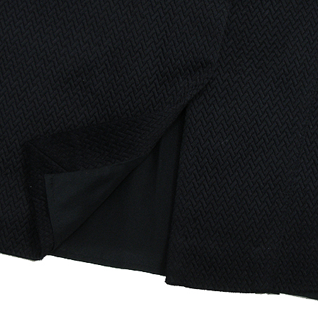 Armani COLLEZIONI(�Ƹ����� �÷�������) ��ĿƮ �̹���3 - ���̺��� �߰���ǰ
