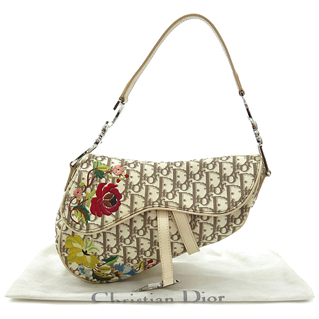 Dior(ũ����î���) �ΰ� �ö�� �ڼ� ���� ����� �̹���2 - ���̺��� �߰���ǰ