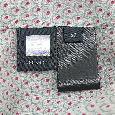 Fendi(���) ���� ��ĿƮ �̹���5 - ���̺��� �߰���ǰ
