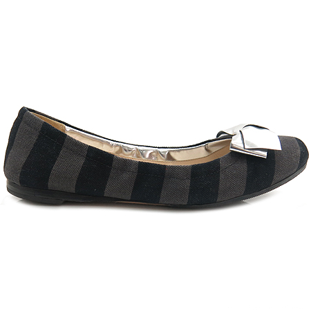Prada(�����) 1F250D �Ǹ� ��Ż�� ���� ��� ������ �÷� ���� �̹���4 - ���̺��� �߰���ǰ